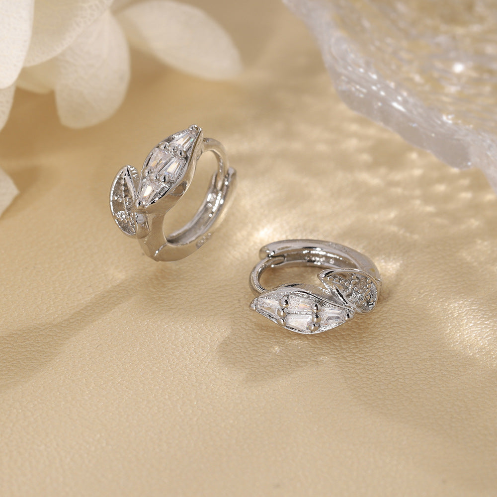 Leaves Earrings With Copper Ear Pins Featuring Zircon Inlay, Sweet Style For Women