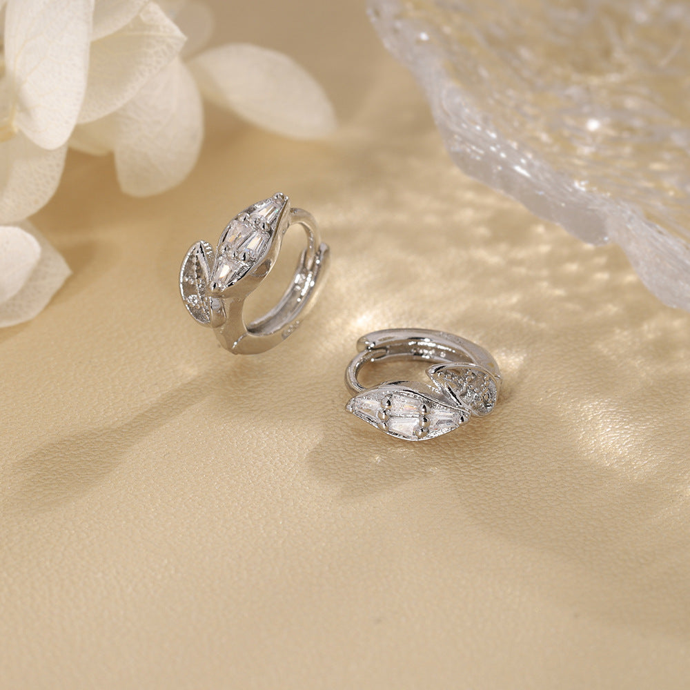 Leaves Earrings With Copper Ear Pins Featuring Zircon Inlay, Sweet Style For Women