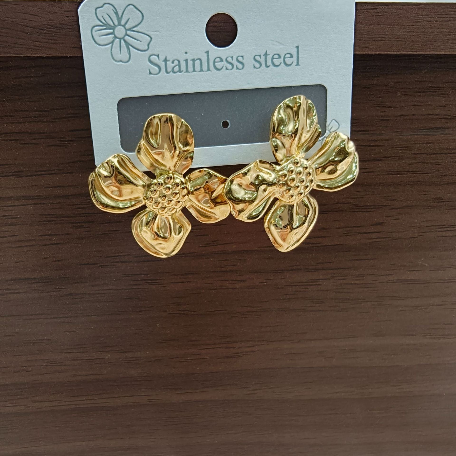 Hammered Leaves Earrings For Women With 304 Stainless Steel Ear Pins And PVD Coated Gold Plating