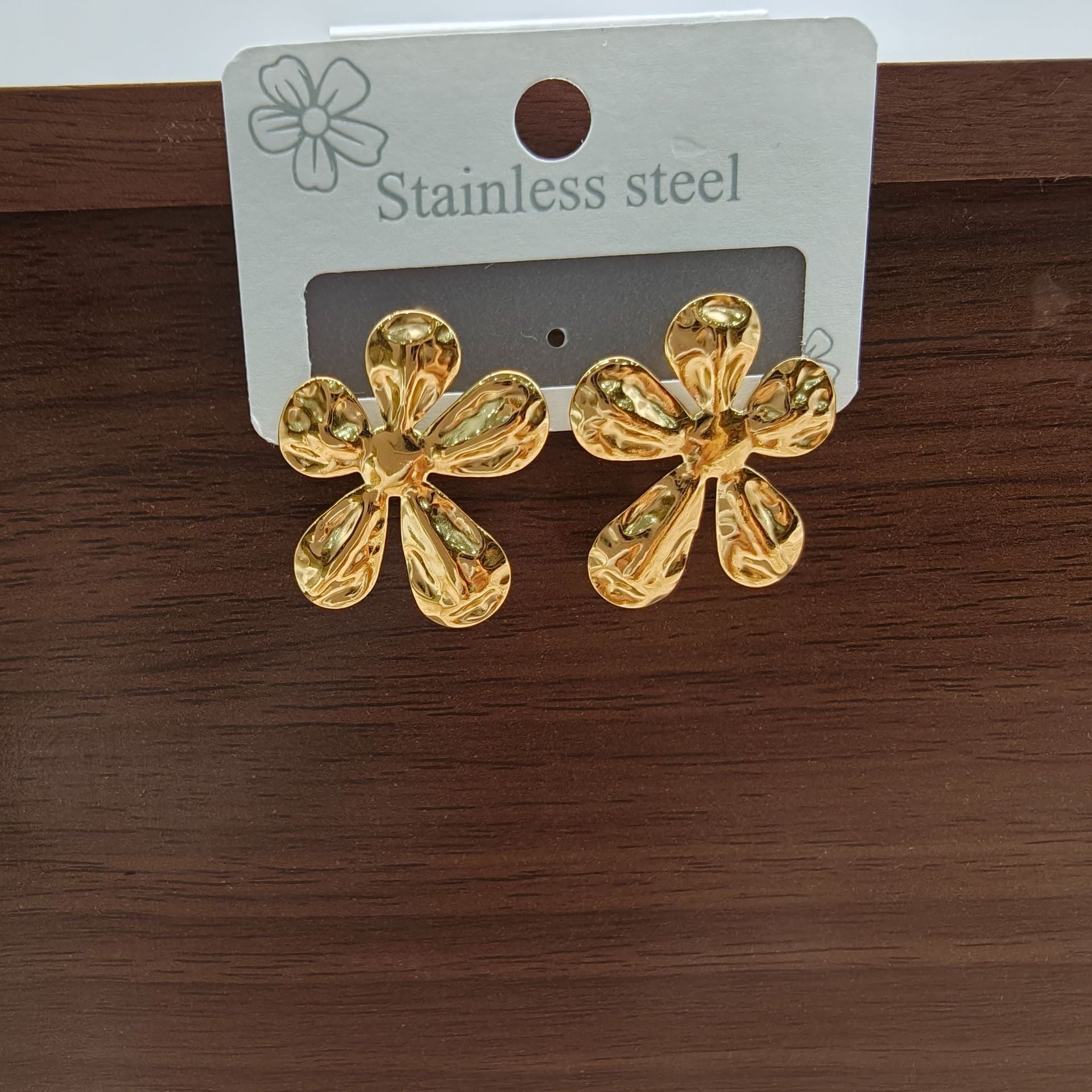 Hammered Leaves Earrings For Women With 304 Stainless Steel Ear Pins And PVD Coated Gold Plating