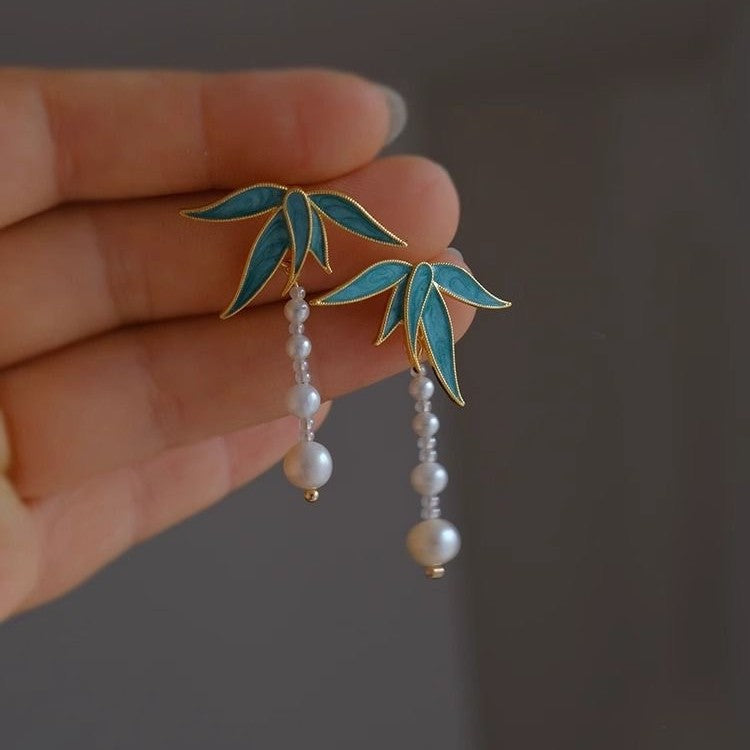 Leaves Stud Earrings For Women With Copper Posts, Electroplated Silver Plated Finish And Artificial Pearl Inlay