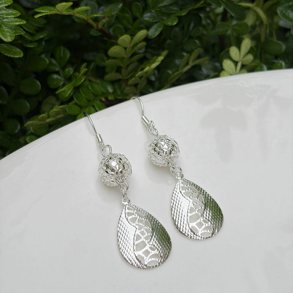 Ethnic Style Water Droplets Carved Copper Drop Earrings For Women In Silver