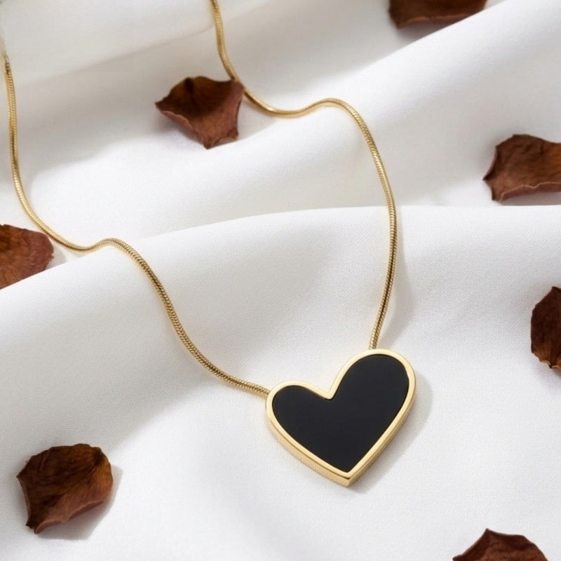 Heart Shape Necklace For Women In 18K Real Gold Plated 304 Stainless Steel With Shell Inlay And Snake Chain