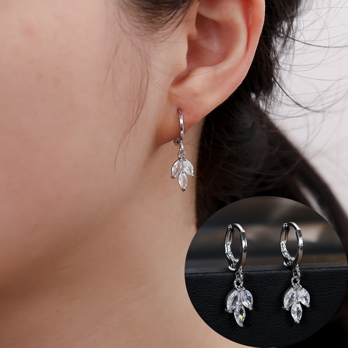 Elegant Leaves Earrings For Women With Copper Ear Pins And Zircon Inlay Featuring Electroplated Gold Plating