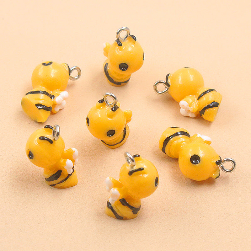 Bee Pendant Jewelry Accessory In Yellow Plastic With Printing Craft, Simple Style