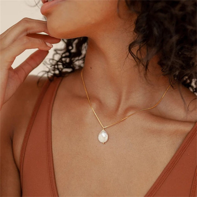 Freshwater Pearl Necklace For Women In Steel Color With Electroplated Finish And Box Chain Featuring Freshwater Pearl Inlay