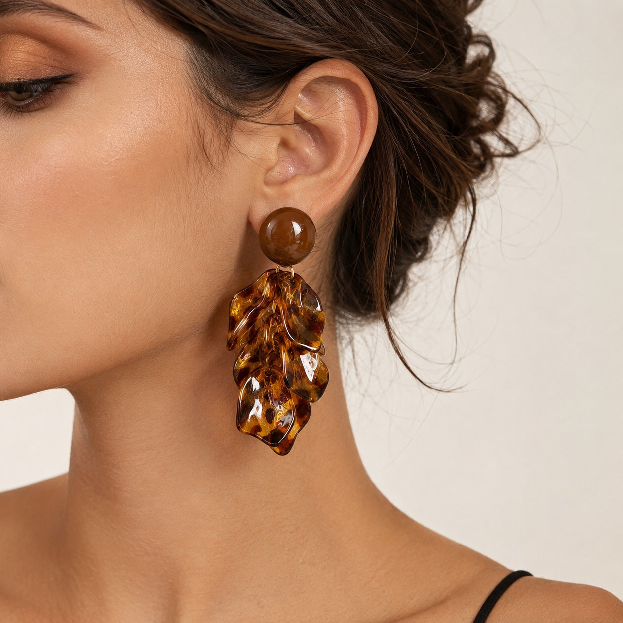 Maillard Style Caramel Acrylic Leaves Tassel Drop Earrings For Women