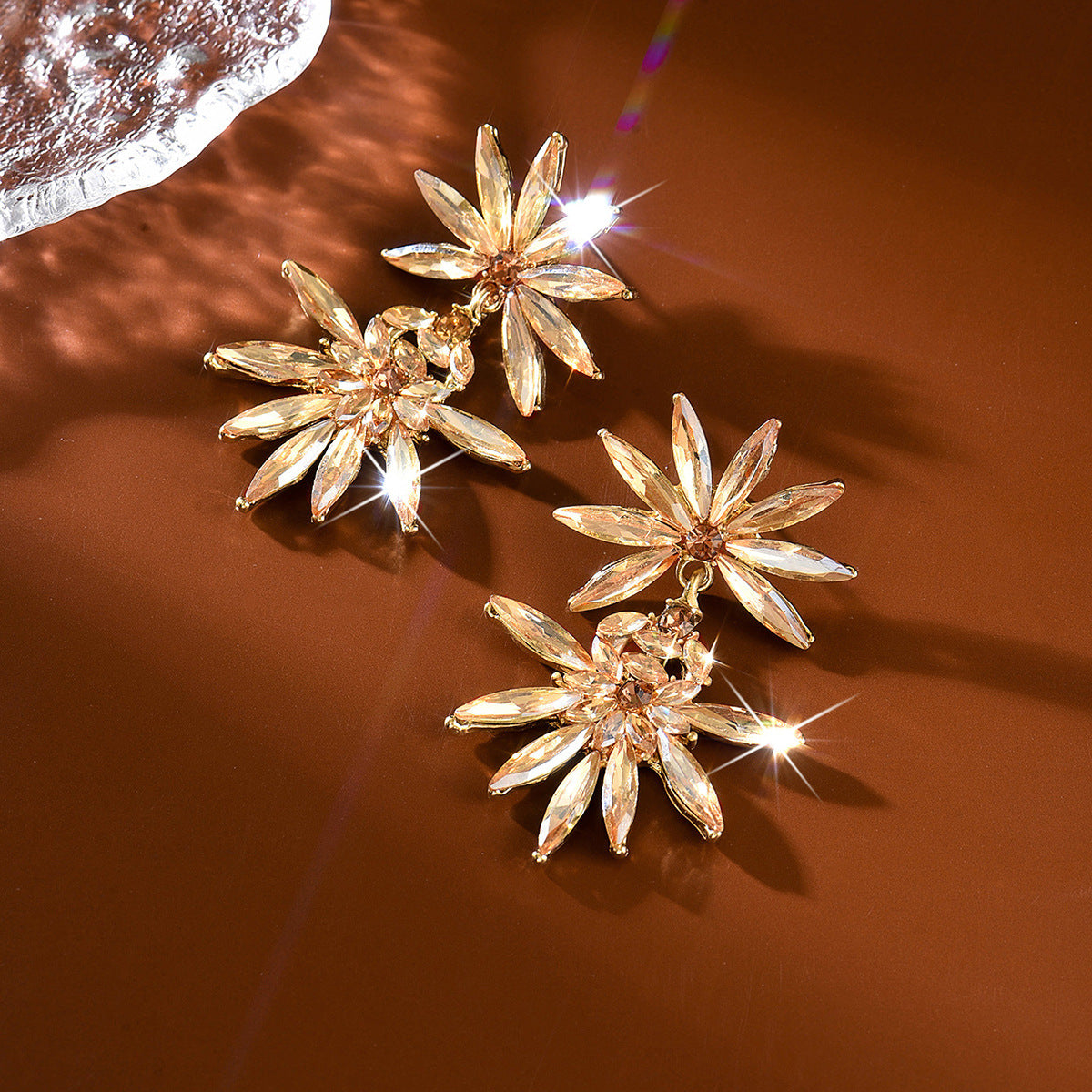 Exaggerated Leaves Tassel Earrings For Women In Red Zinc Alloy