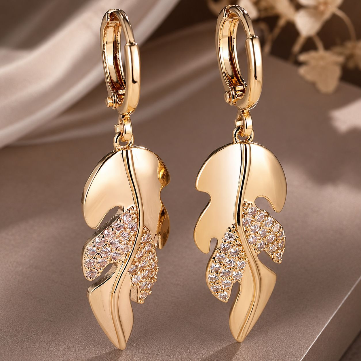 Leaves Earrings For Women Featuring Copper Ear Pins And Zircon Inlay
