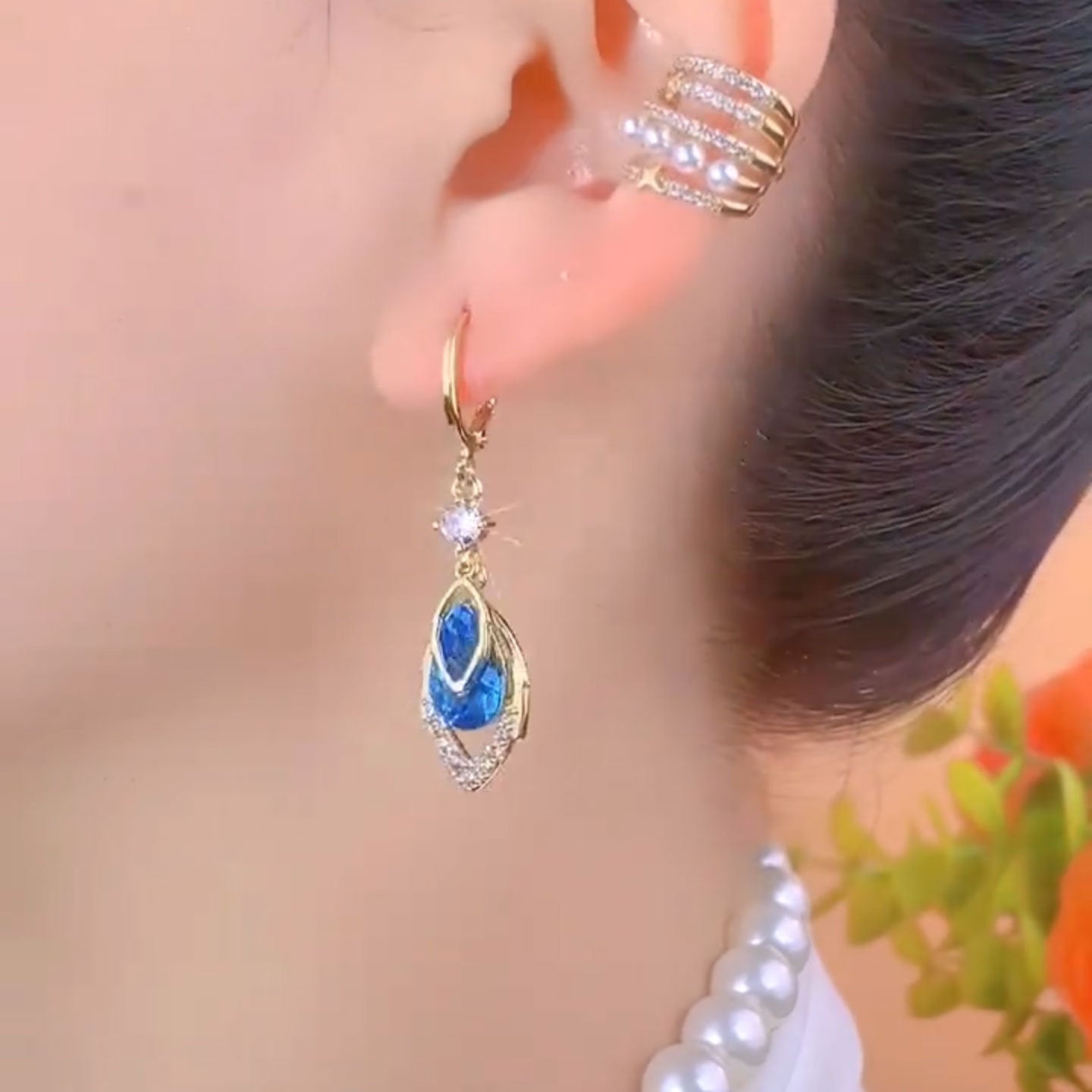 Leaves Earrings For Women Featuring Blue Copper Alloy Design With Zircon Inlay And Copper Ear Pins