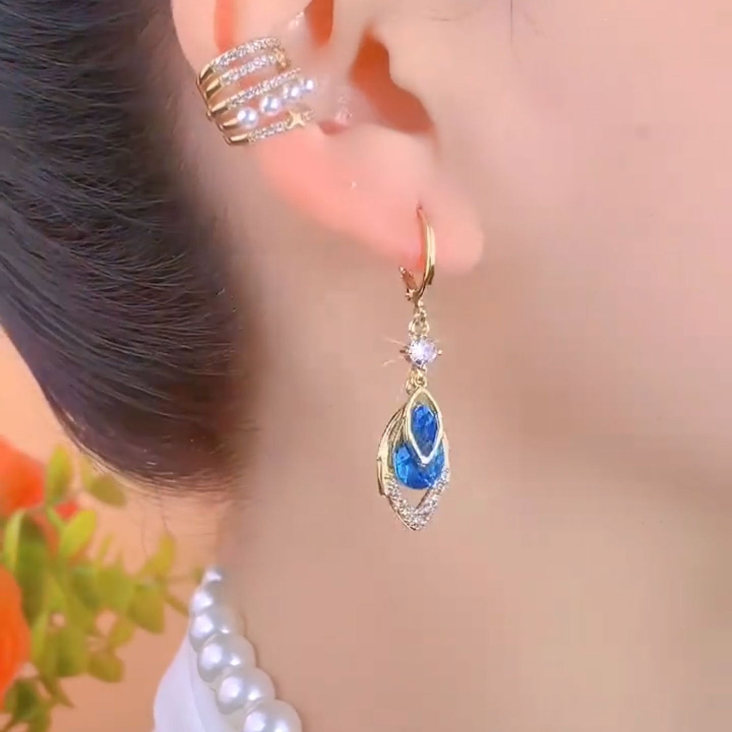 Leaves Earrings For Women Featuring Blue Copper Alloy Design With Zircon Inlay And Copper Ear Pins