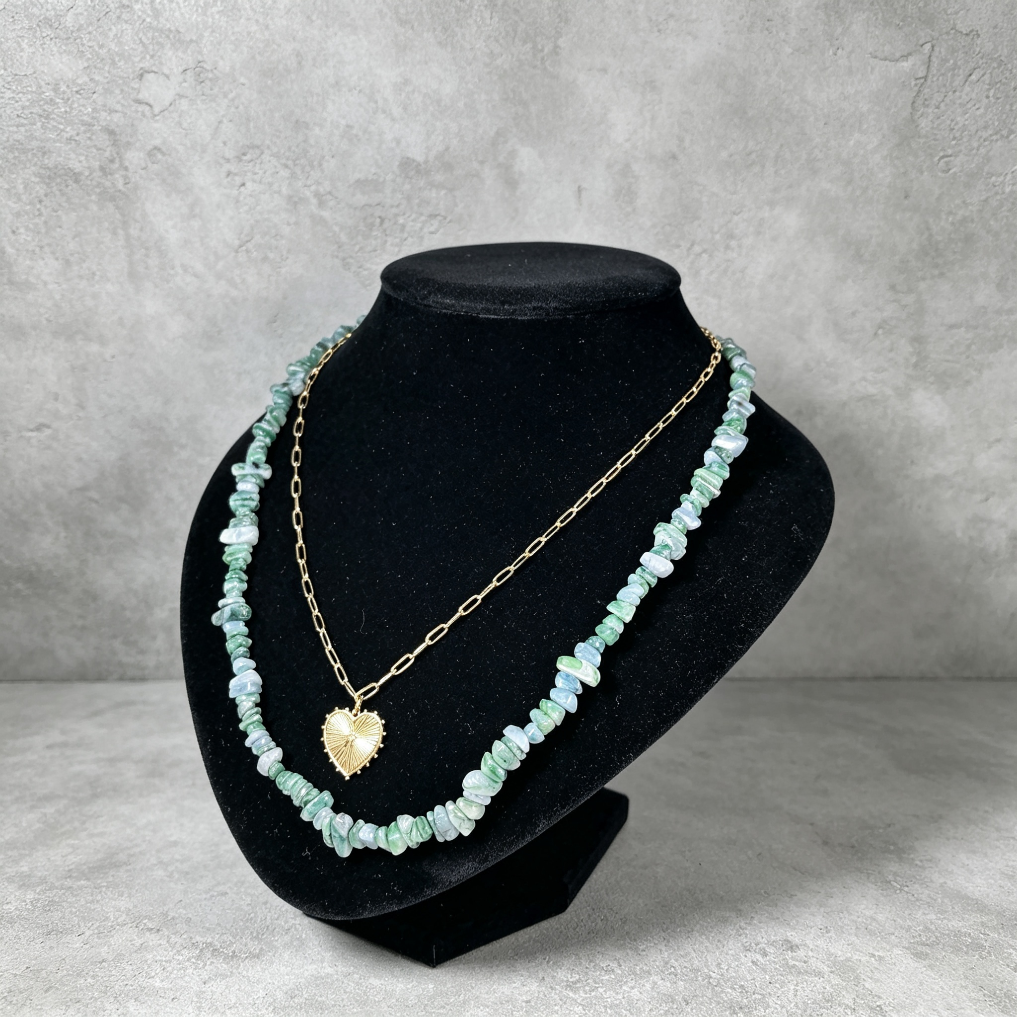 Bohemian Heart Shape Necklace For Women With 18K Real Gold Plated Acrylic Pendant And Waterproof Non Tarnish Cable Chain