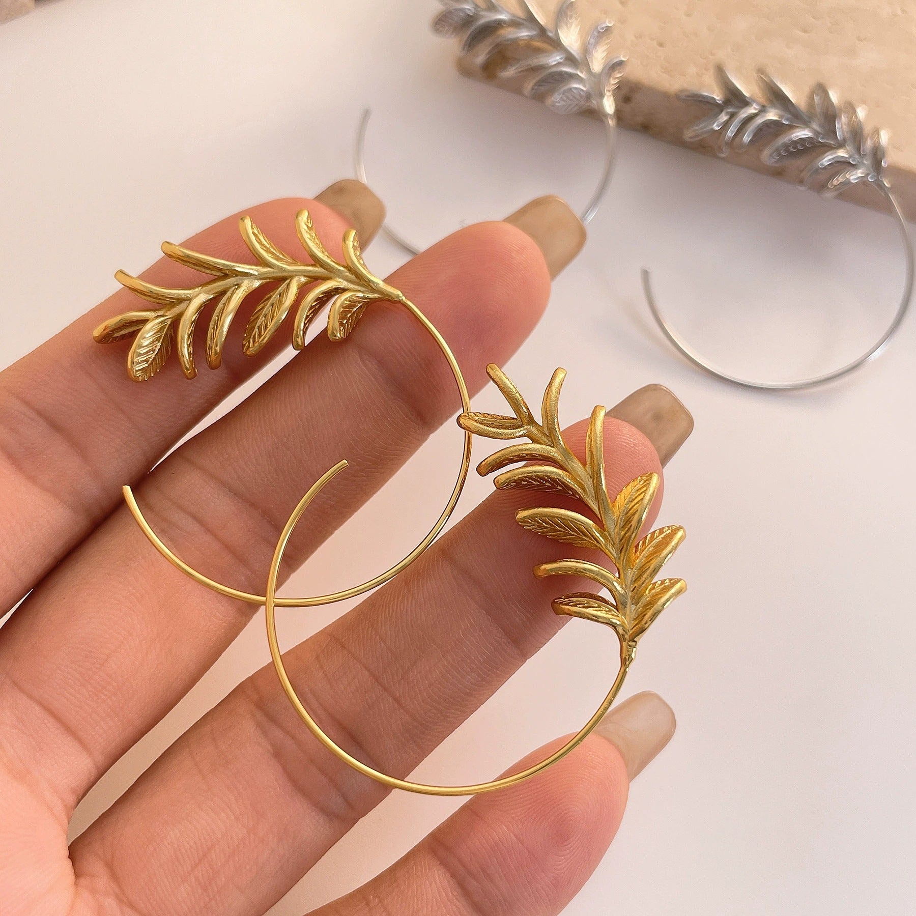 Electroplated Copper Flowers Stud Earrings For Women In Gold