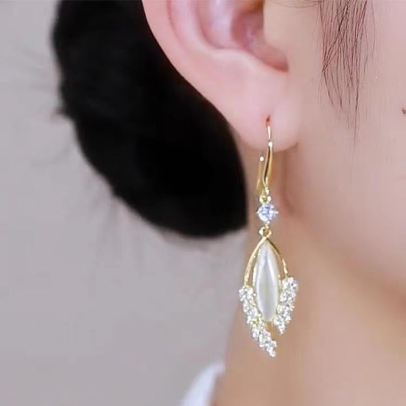 Gold Grain Drop Earrings For Women With Cat's Eye Stone Inlay, Alloy Material And 304 Stainless Steel Ear Pins