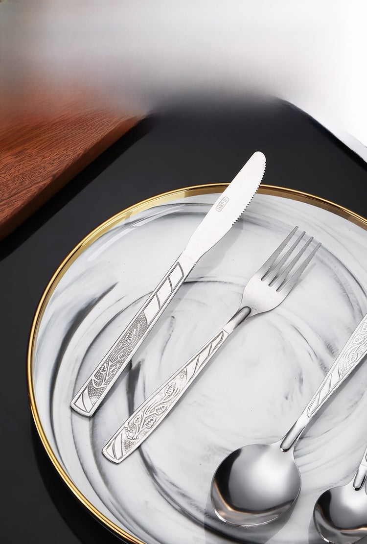 Flowers Pattern Tableware Set Featuring Western Cutlery With Knives, Forks, And Spoons