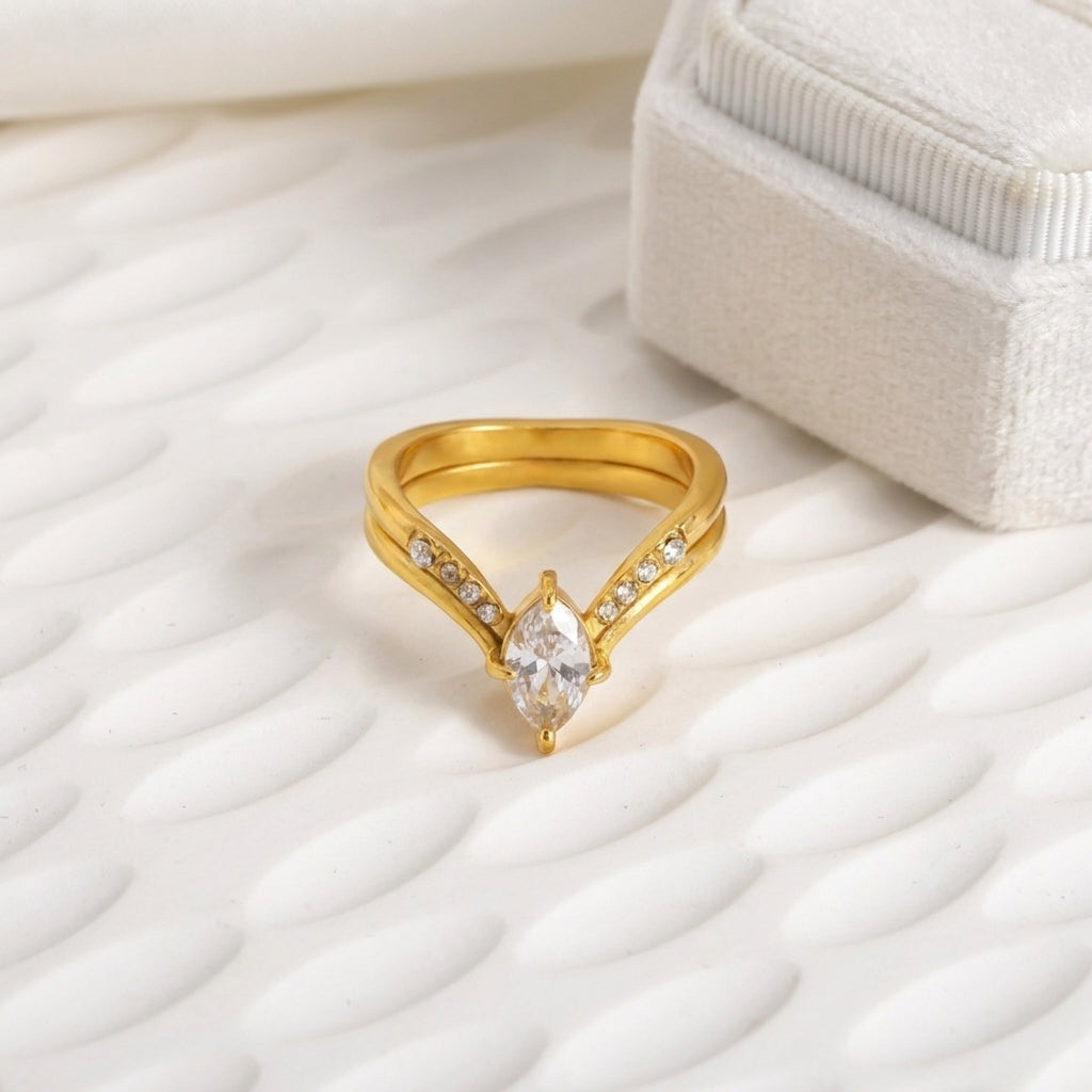 Geometric Electroplated Rings For Women In 304 Stainless Steel With 18K Real Gold PVD Coating And Artificial Pearl Inlay