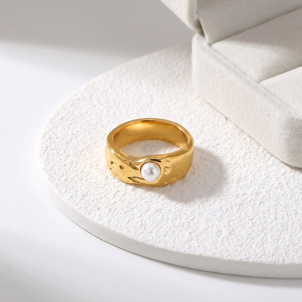 Geometric Electroplated Rings For Women In 304 Stainless Steel With 18K Real Gold PVD Coating And Artificial Pearl Inlay