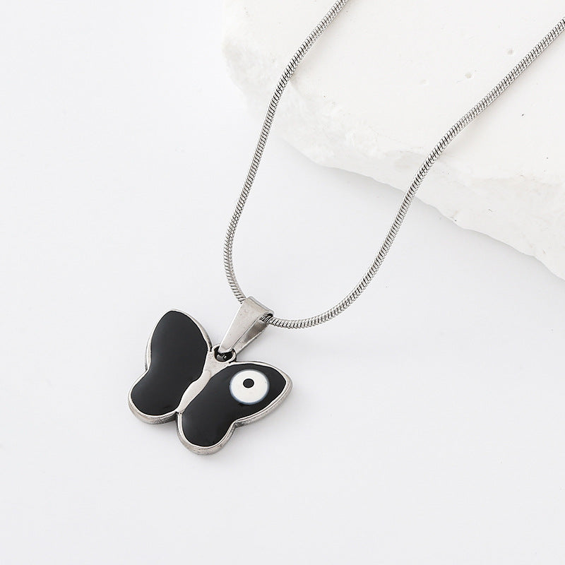 Novelty Butterfly Pendant Necklace In Metal, Stylish And Unique Jewelry Accessory