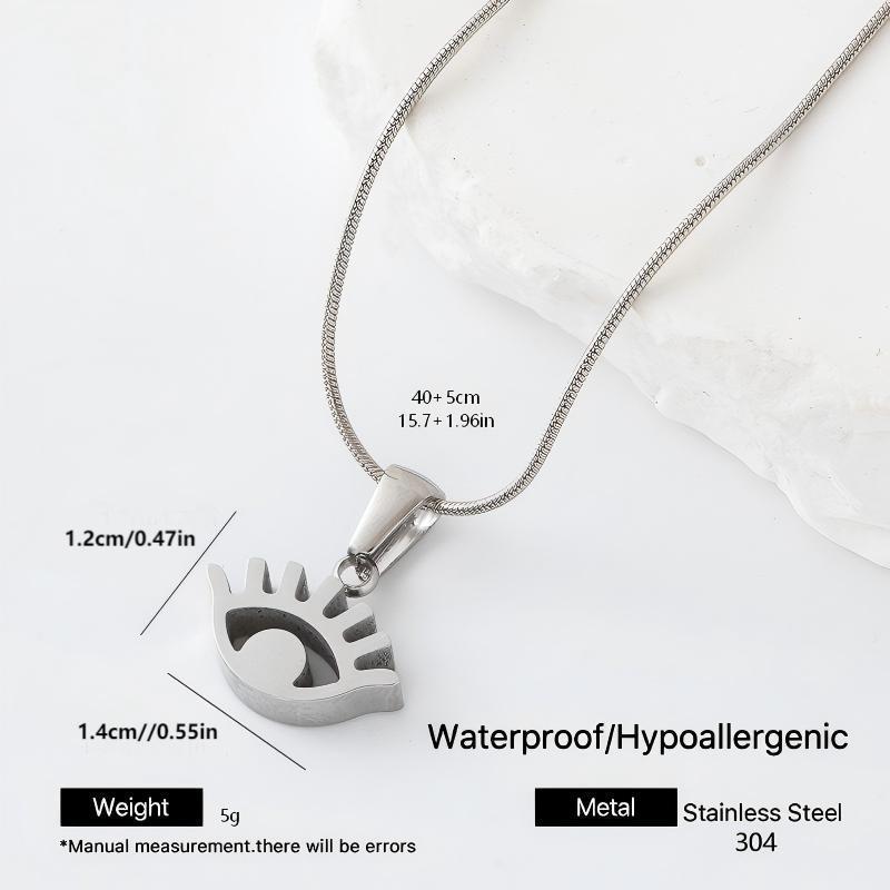 New Style Heart Shape Pendant Necklace In 304 Stainless Steel With Golden Plated Finish