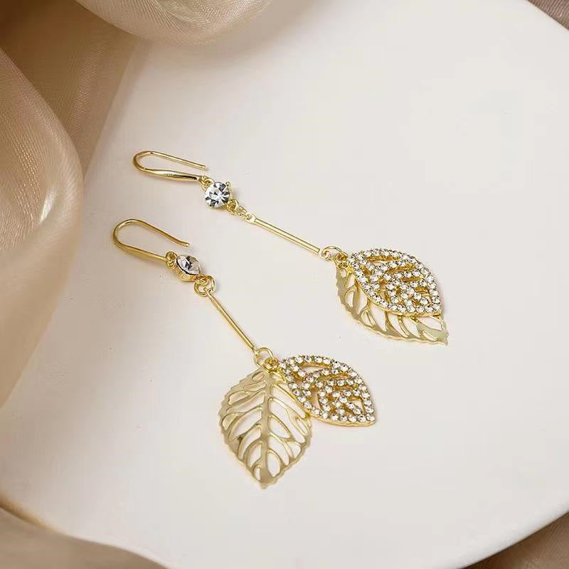 New Style Gold Leaves Drop Earrings For Women In Alloy Material