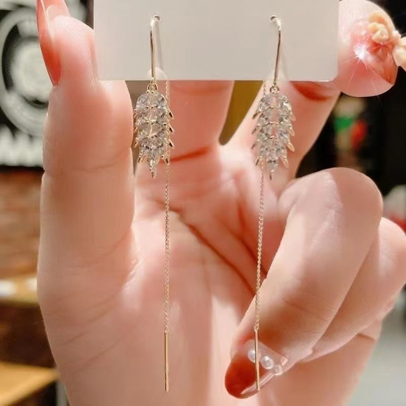 Elegant Tassel Ear Line Earrings For Women Featuring Zinc Alloy Material With Grain Pattern