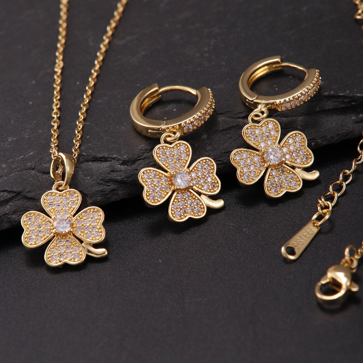 Classic Style Cross Jewelry Set With Claw Setting, White K Plated 304 Stainless Steel, Unisex, Featuring Zircon And Cable Chain