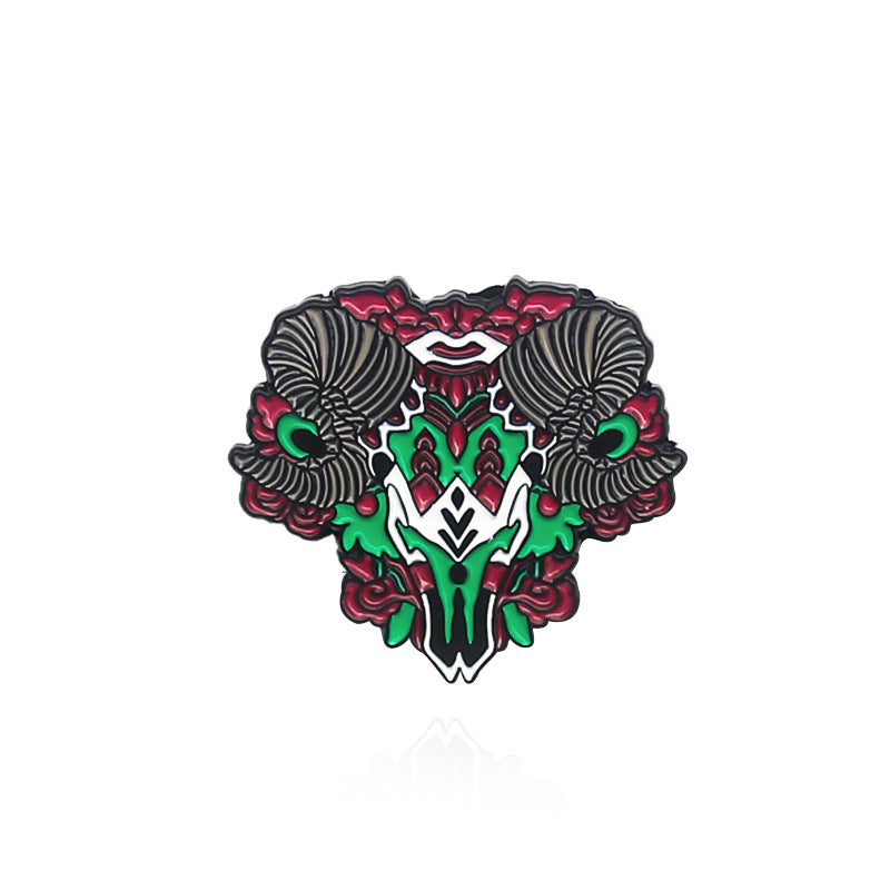 Animal Pin Made Of Alloy Featuring Stoving Varnish Craftsmanship, Perfect For Halloween