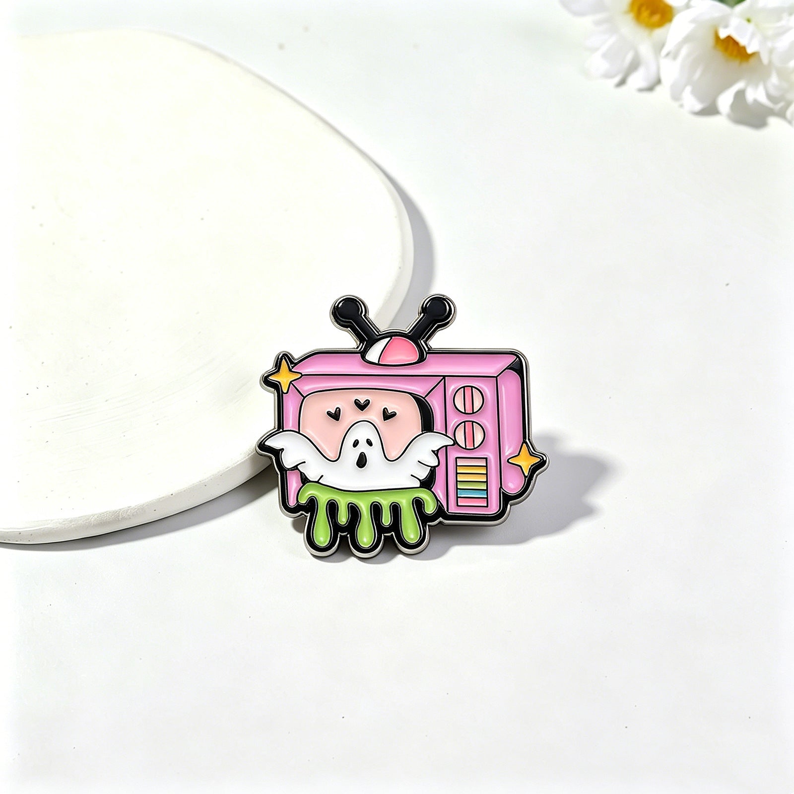 Cat Pin Made Of Zinc Alloy With Stoving Varnish Finish
