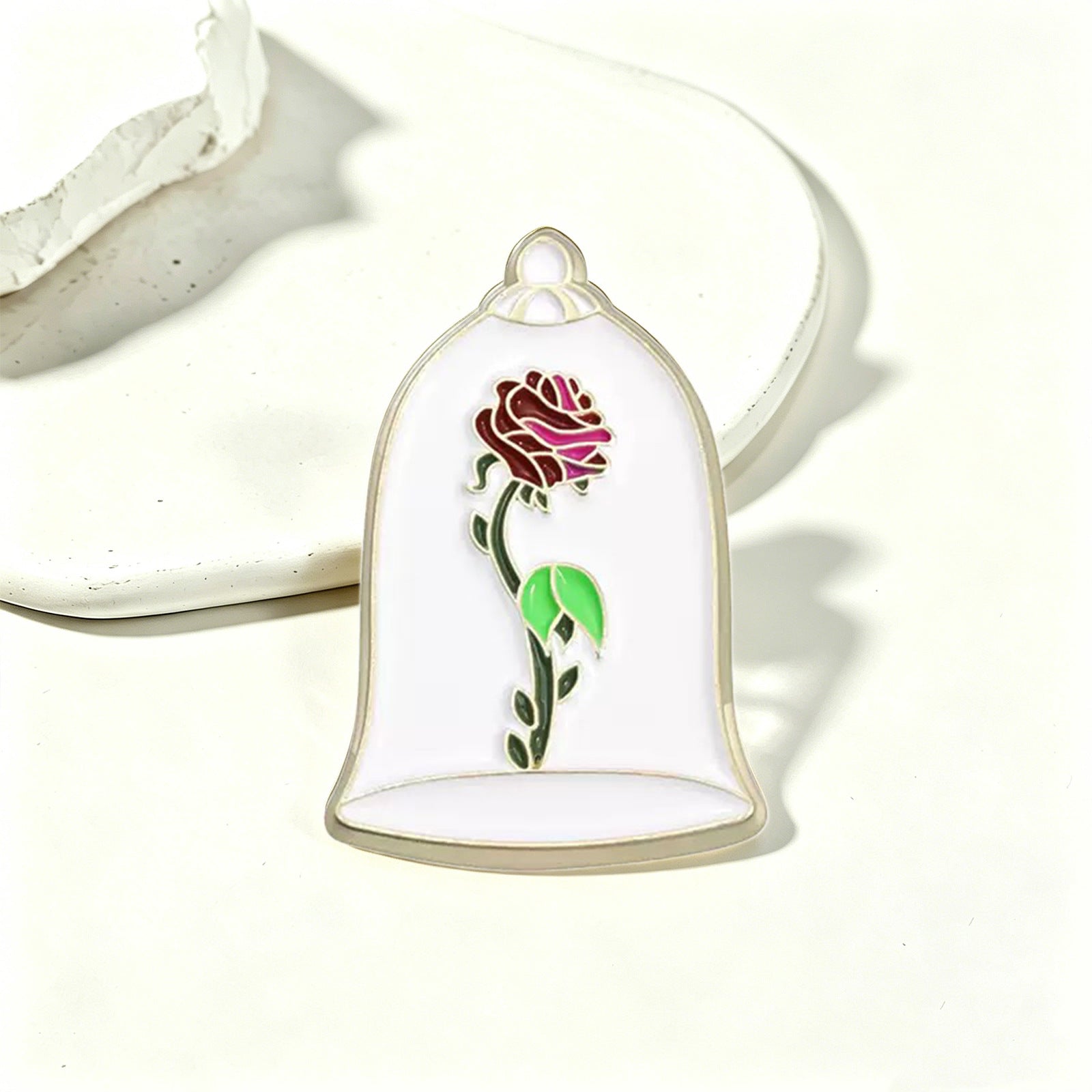 Ghost Pin Made Of Zinc Alloy With Stoving Varnish Craftsmanship In Dyed Black