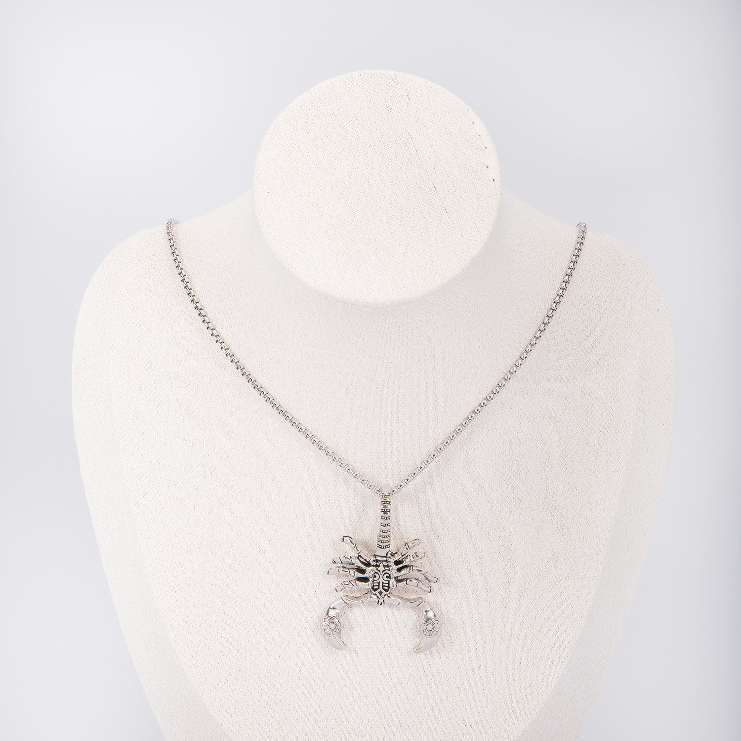 Dinosaur Necklace For Women With 304 Stainless Steel Box Chain And Alloy Pendant