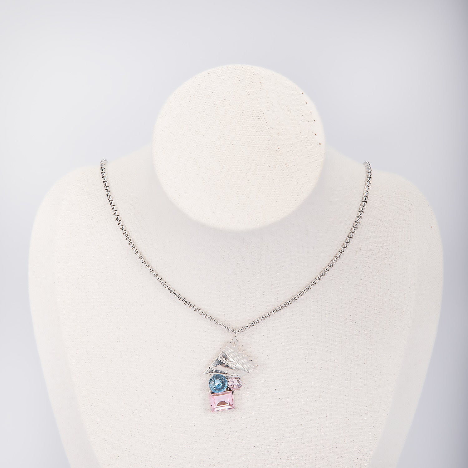 Dinosaur Necklace For Women With 304 Stainless Steel Box Chain And Alloy Pendant