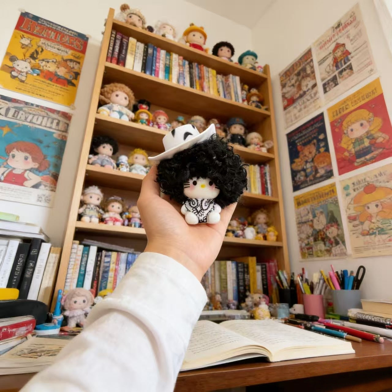 Cute Dyed Black Plastic Cat Doll For Children Unisex, Soft Plush Toy Accessory