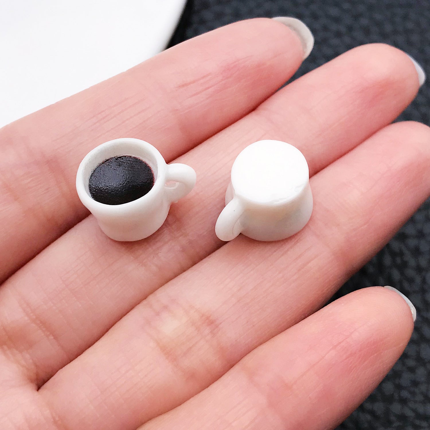 20 PCS Heart Shape Resin Pendants For Jewelry Making, Electroplated Finish, White Color, Sweet Style Accessories