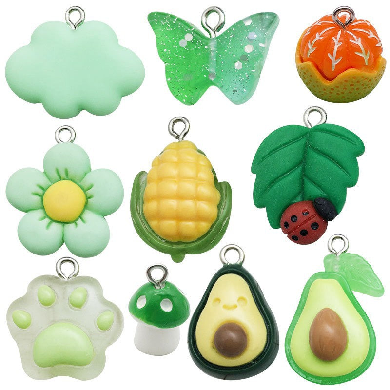 20 PCS Heart Shape Resin Pendants For Jewelry Making, Electroplated Finish, White Color, Sweet Style Accessories