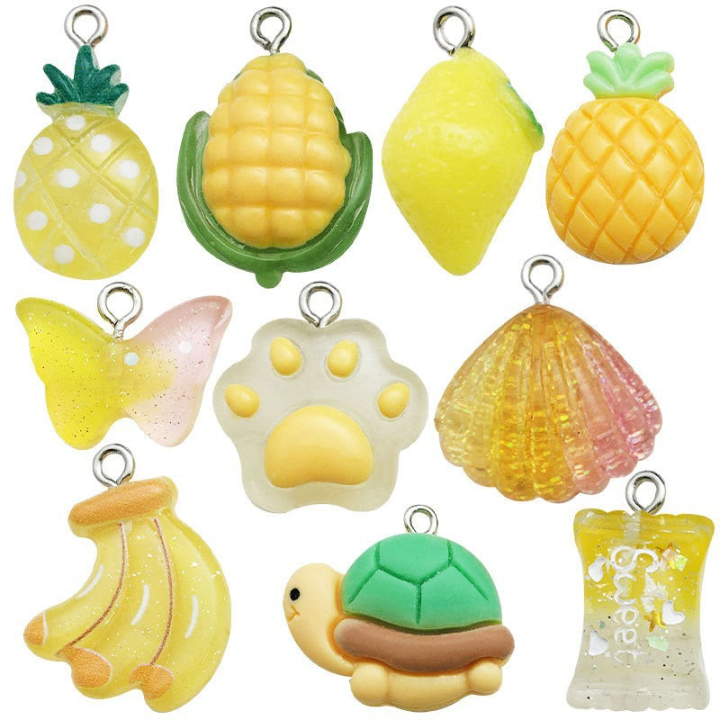 20 PCS Heart Shape Resin Pendants For Jewelry Making, Electroplated Finish, White Color, Sweet Style Accessories
