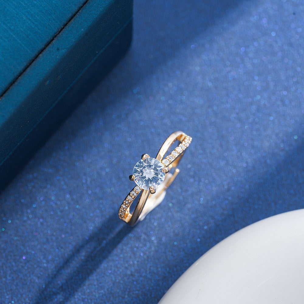 Sweet Style Flowers Rotatable Fidget Ring For Women In Titanium Steel With 18K Real Gold PVD Coating
