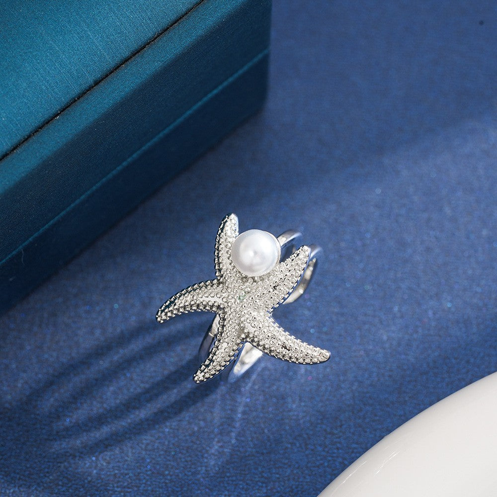 Sweet Style Flowers Rotatable Fidget Ring For Women In Titanium Steel With 18K Real Gold PVD Coating