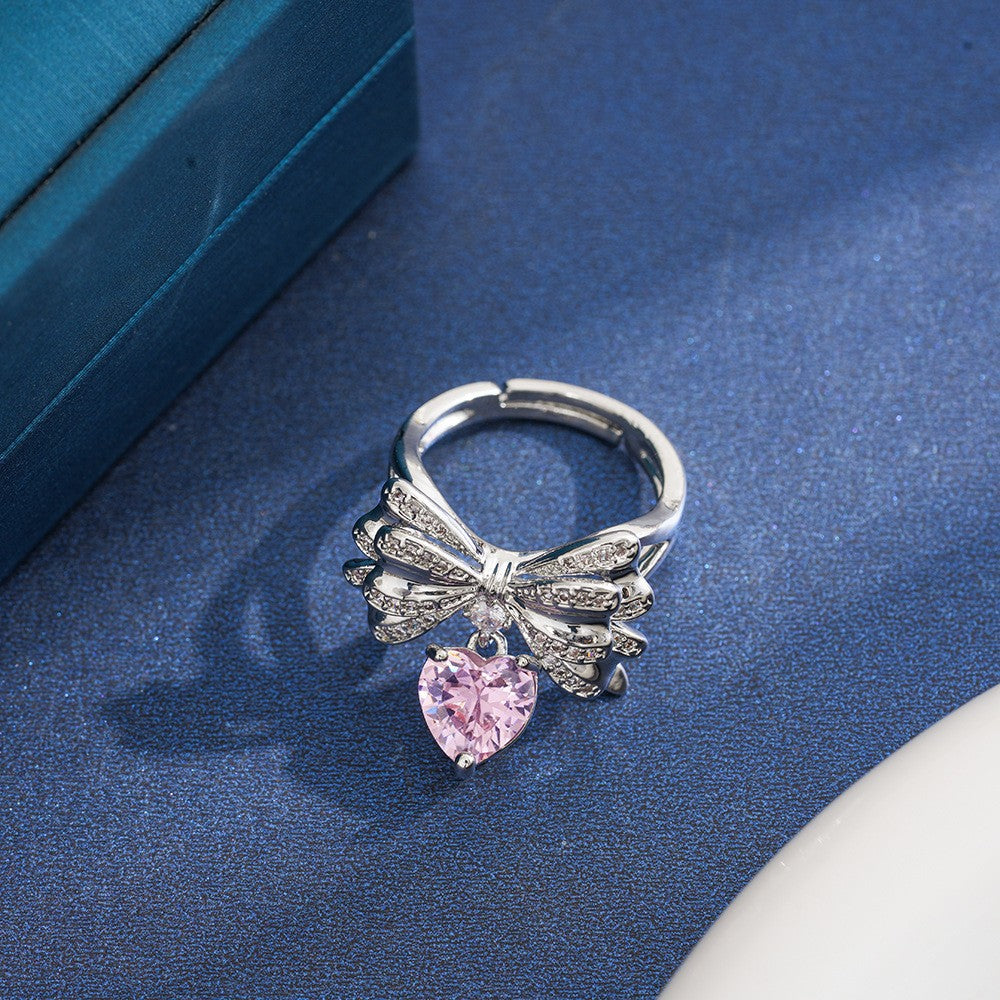 Sweet Style Flowers Rotatable Fidget Ring For Women In Titanium Steel With 18K Real Gold PVD Coating