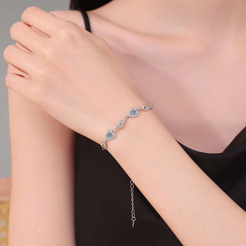 Heart Shape Valentine's Day Bracelet For Women In 925 Sterling Silver With Platinum Plated 0.03µm And Moissanite Inlay On Cable Chain
