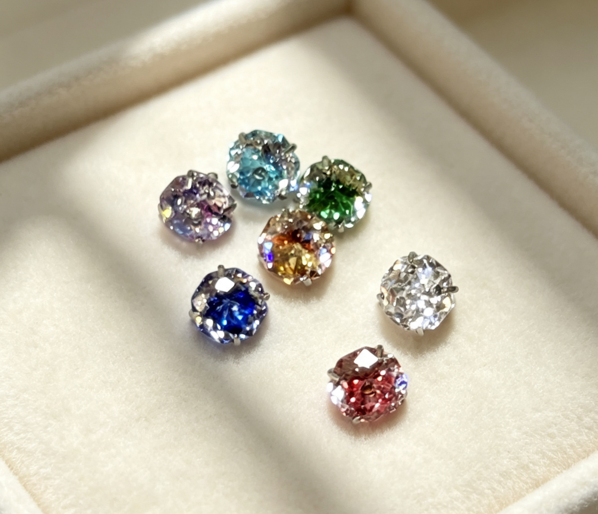 Geometric New Style Stud Earrings For Women, Waterproof Non Tarnish Alloy With Zircon Inlay, 0.03µm-0.05µm Coating Thickness
