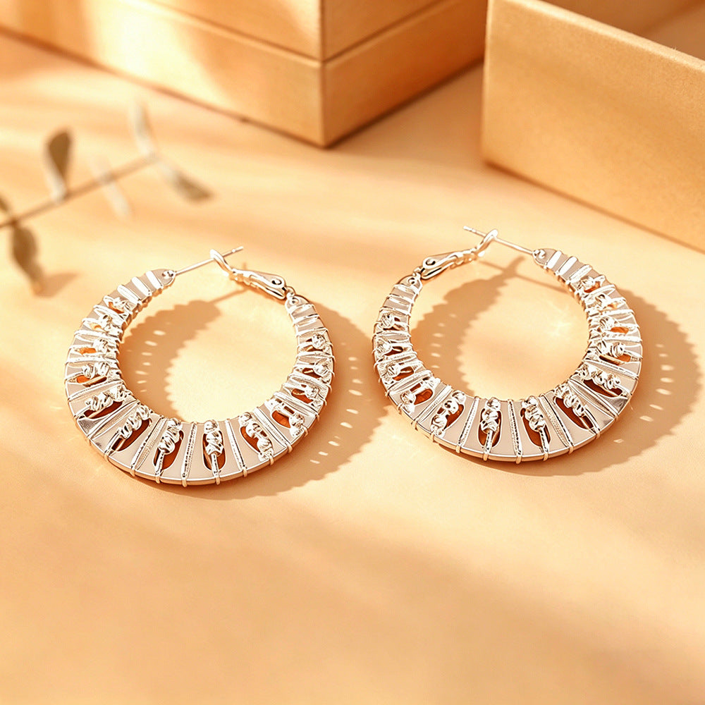 Geometric Hoop Earrings For Women In Real Gold Plated Copper Featuring An Exaggerated Style