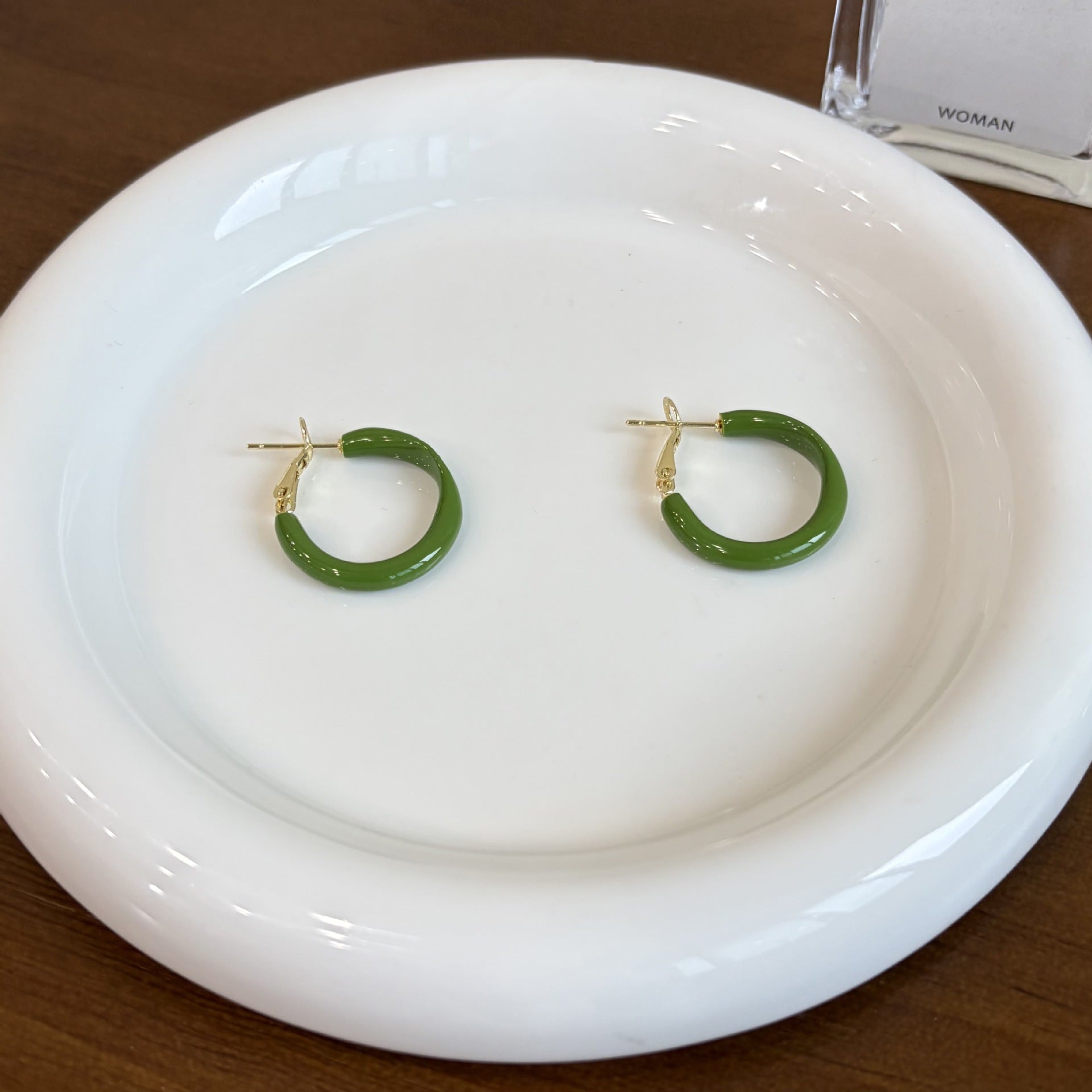 Handmade Round Green Alloy Hoop Earrings For Women Featuring A Sweet Style