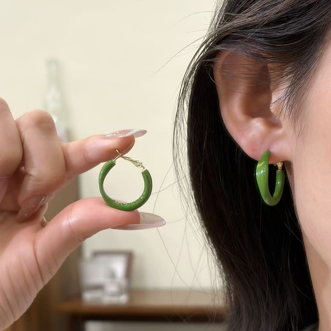 Handmade Round Green Alloy Hoop Earrings For Women Featuring A Sweet Style