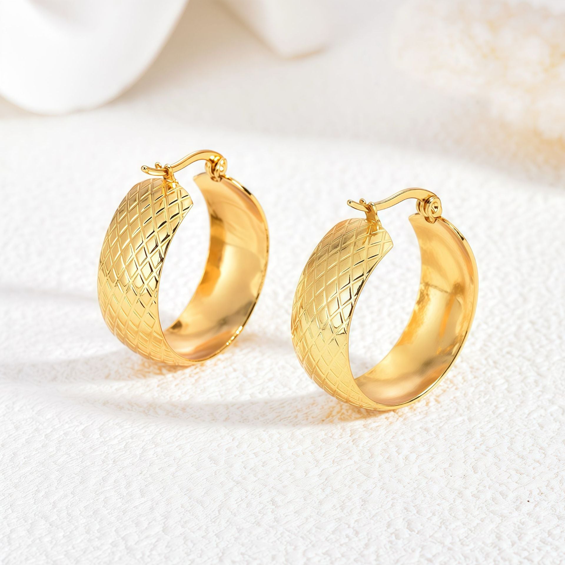 Geometric Earrings For Unisex Featuring Electroplated Gold Finish With 304 Stainless Steel Ear Pins