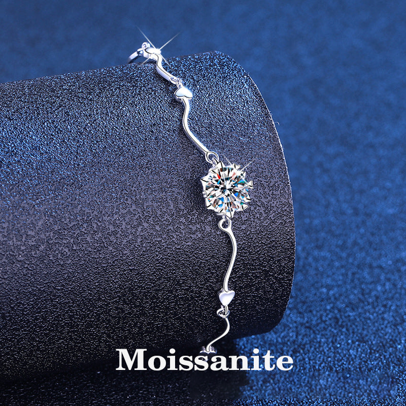 Sweet Geometric Women's Bracelet For Valentine's Day With Platinum Plated 0.03µm And Moissanite Inlay On Cable Chain