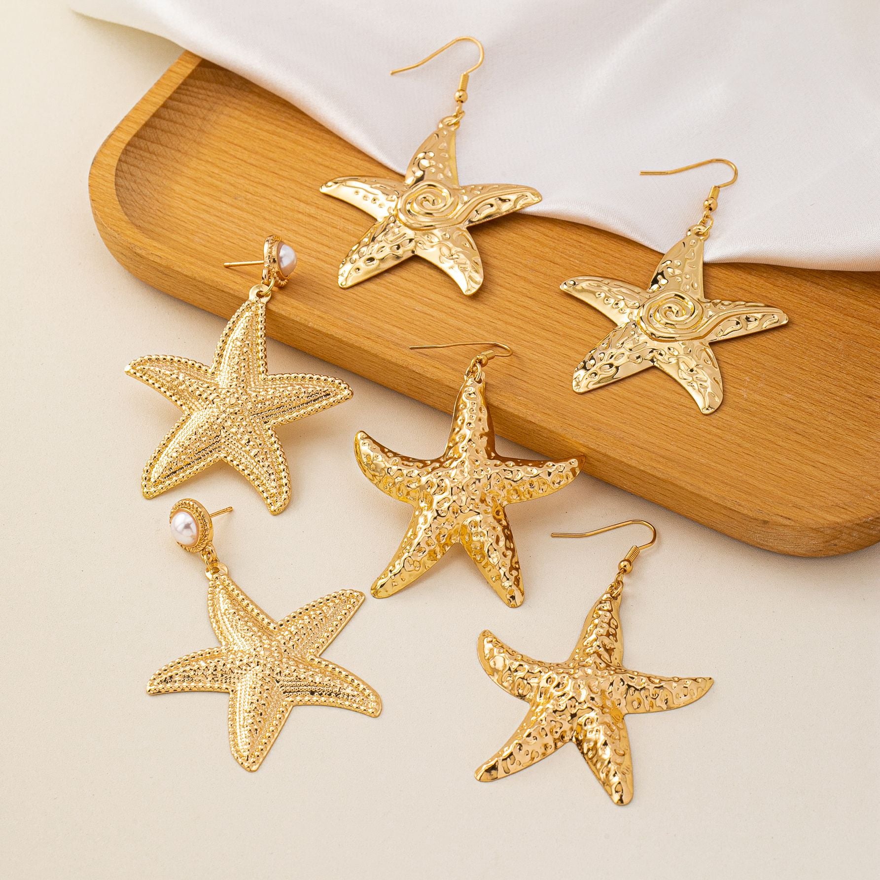 Leaves Earrings For Women In Retro Style, Copper Material With Electroplated Finish And 304 Stainless Steel Ear Pins