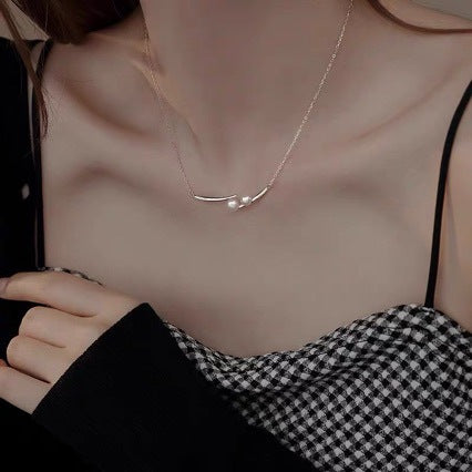 Luxurious Gold Pearl Necklace For Women With Copper Cable Chain And Imitation Pearl Inlay