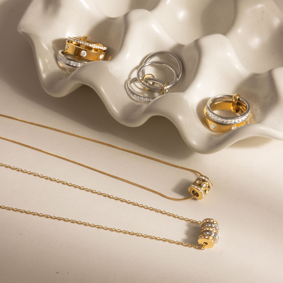 Geometric Waterproof Women's Necklace With 18K Gold Plated 304 Stainless Steel, Zircon Inlay, PVD Coated Chain