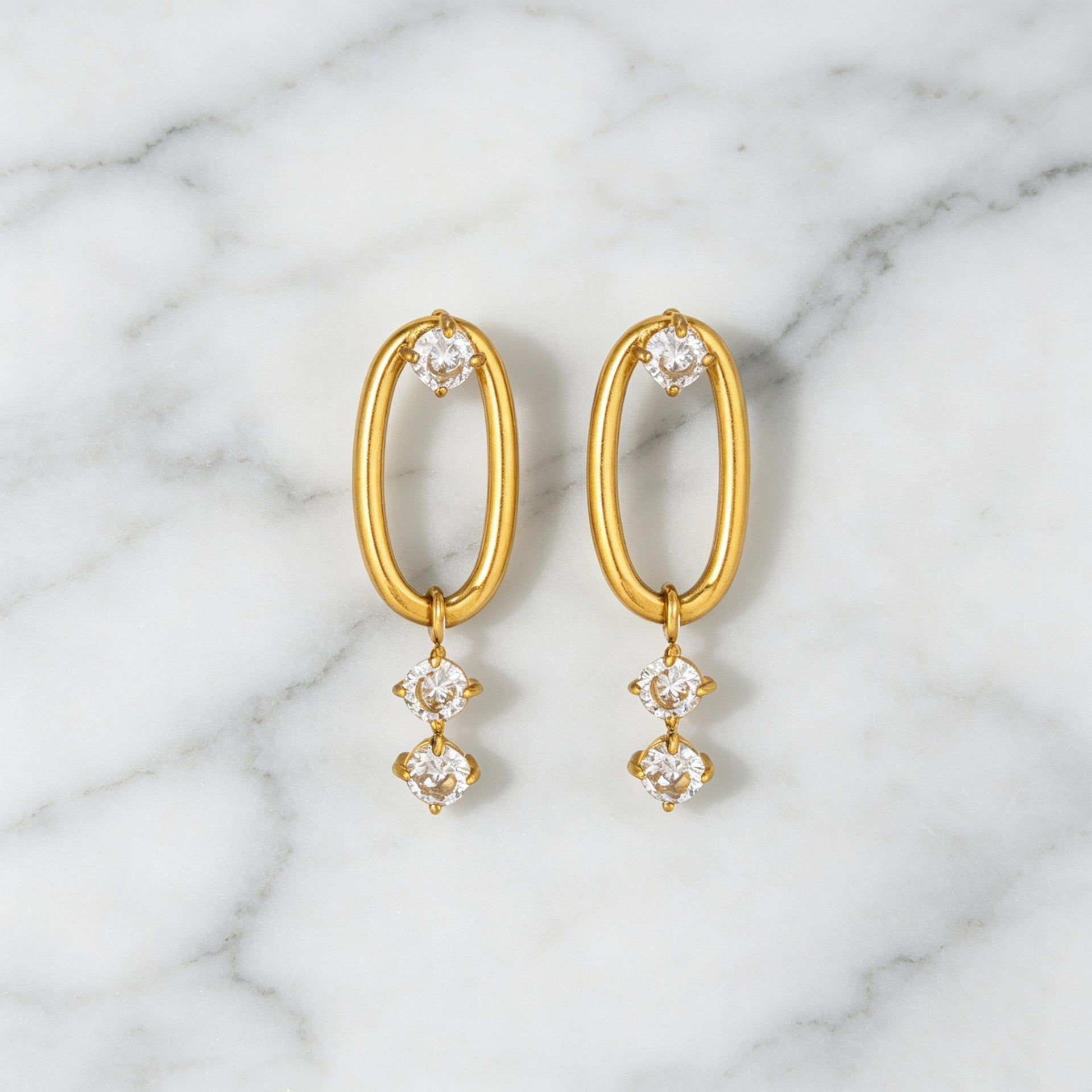 Geometric Gold Hoop Earrings For Women Featuring Electroplated Metal With Rhinestone Inlay