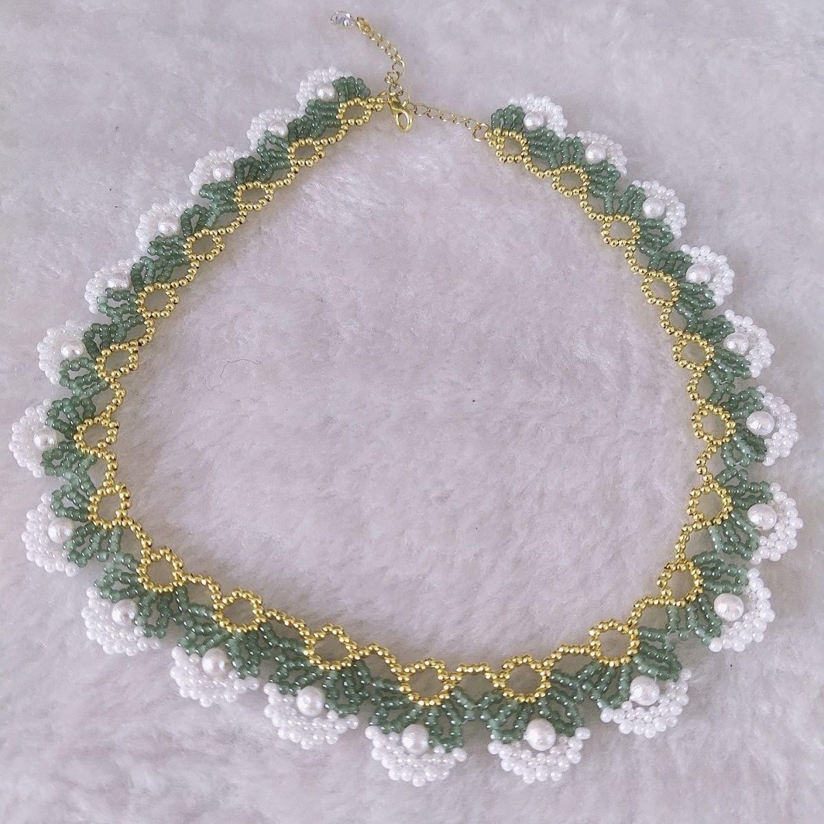 Handmade Vintage Style Green Pearl Layered Necklace For Women With Beaded Chain